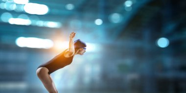 Yüzücü Yarışması'nda. Karışık teknik