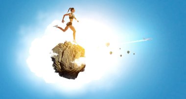 Koşmak sporcumuz yarışı. Karışık teknik