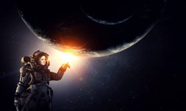 Uzayı keşfediyorum. Karışık ortam