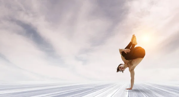 Een danseres in de sprong. Gemengde media — Stockfoto