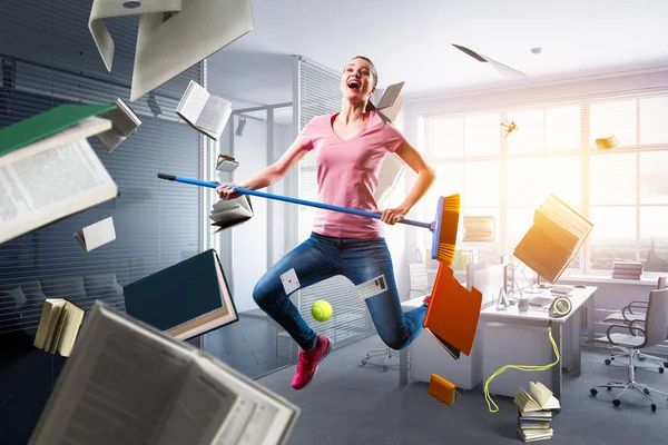 Woman doing funny cleaning. Mixed media — Stock Photo, Image