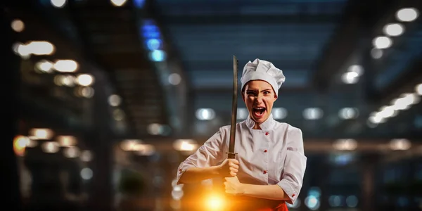 Le encanta cocinar. Medios mixtos — Foto de Stock