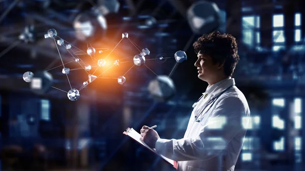 Tecnologie innovative nella scienza e nella medicina. Mezzi misti — Foto Stock