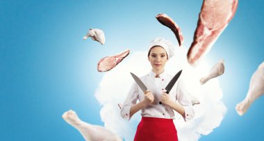 O, yemek pişirmeye deli oluyor. Karışık ortam