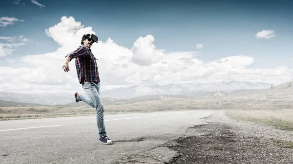 Try virtual reality. Mixed media — Stock Photo, Image