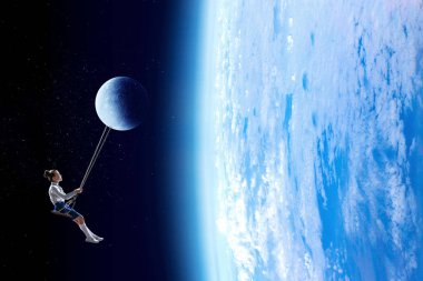 Çocukça tatlı rüyalar. Karışık teknik