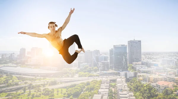 Een danseres in de sprong. Gemengde media — Stockfoto