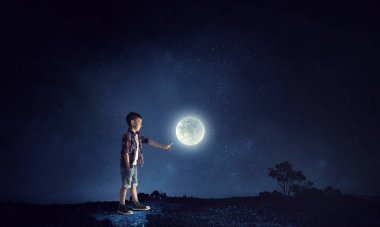 Çocukça tatlı rüyalar. Karışık teknik