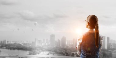 Bir şey düşünüyorum. Karışık ortam