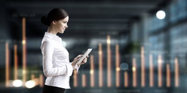 Teknolojiler kullanılıyor. Karışık teknik