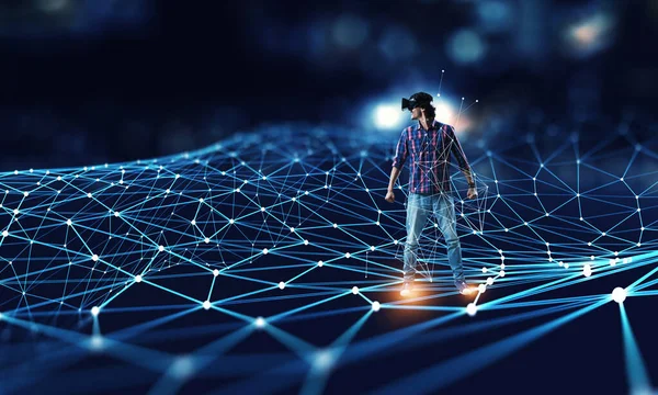 Sanal teknoloji dünya yaşıyor. Karışık teknik