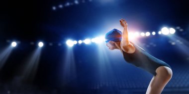 Yüzücü Yarışması'nda. Karışık teknik