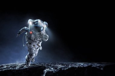 Hızlı çalışan uzay adamı. Karışık teknik