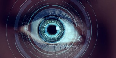 Tarama aşamasında kadın gözünü kapat