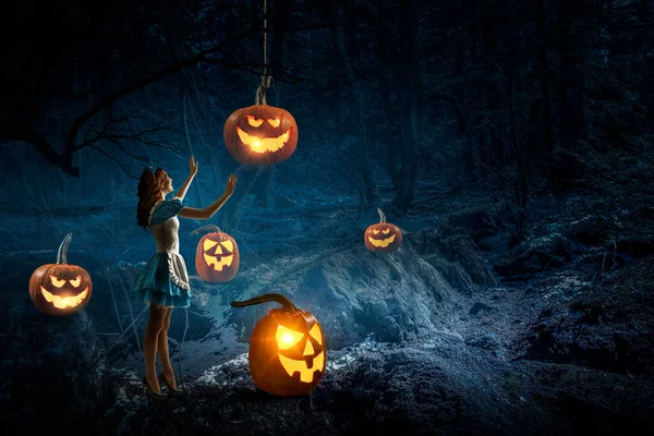 Strašidelný halloween image. Smíšená média — Stock fotografie