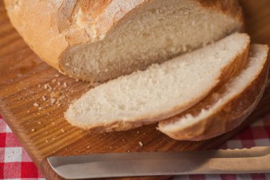 Üstten Görünüm, huysuz somun vardır bir ahşap masa ve bıçak slised