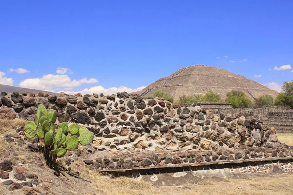 Güneş, Teotihuacan, Meksika Piramidi — Stok fotoğraf