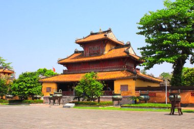 Minh Mang Mezarlığı, Hue, Vietnam 'daki antik pavyon
