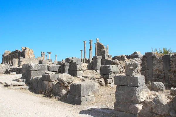 Uitzicht op de basiliek in Volubilis, Marokko — Stockfoto