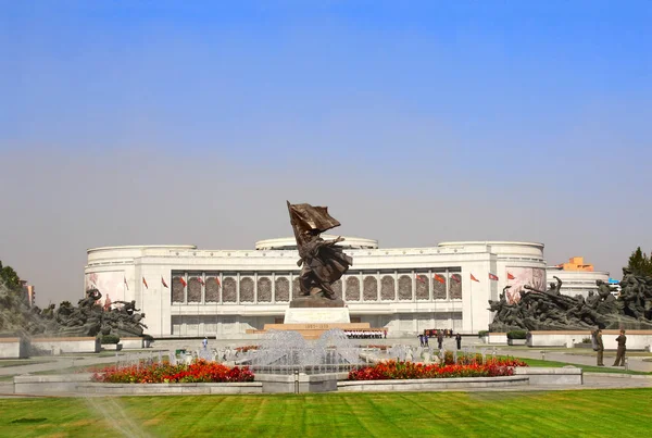 北朝鮮、平壌 - 2017 年 9 月 20 日: 博物館の勝利 — ストック写真
