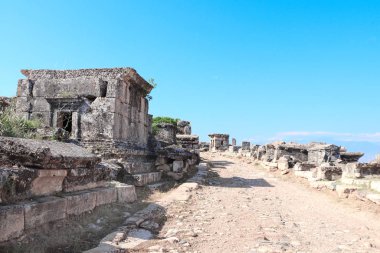 Nekropolis, Hierapolis, Pamukkale, Türkiye 'deki antik mezarlar
