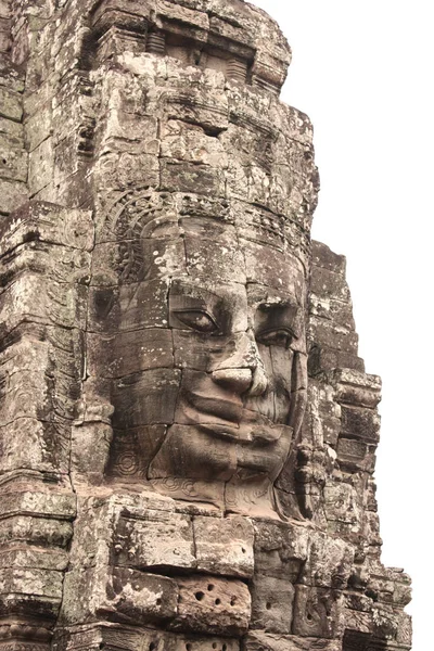 プラサート ・ バイヨン寺院、アンコール ワット、複雑なカムで巨大な石の顔します。 — ストック写真