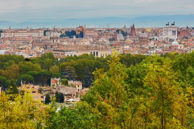 Bir sonbahar günü Roma manzaralı görünüm