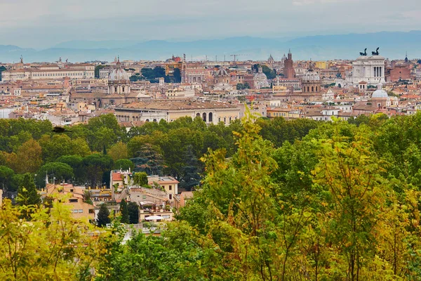 Γραφική θέα της Ρώμης σε μια ημέρα πτώση — Φωτογραφία Αρχείου