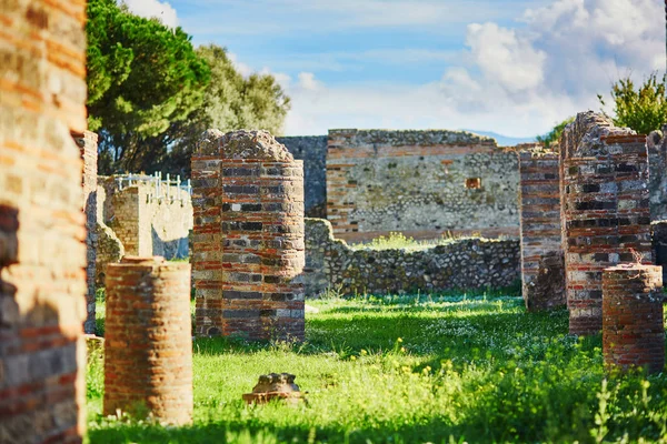 Antigas ruínas em Pompeia, no sul da Itália — Fotografia de Stock