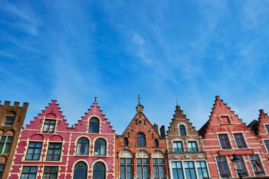 Brugge Grote Markt meydanında sabah, Belçika