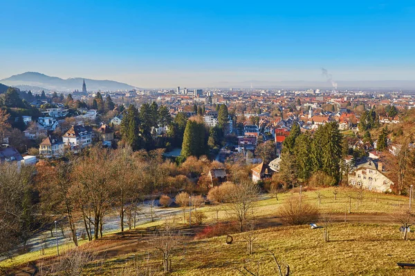 Панорама Freiburg im прогулянок містом в Німеччині — стокове фото