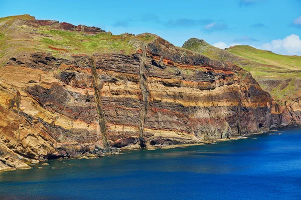 Landskapet i Ponta de Sao Lourenco på den östra kusten av Madeira, Portugal — Stockfoto