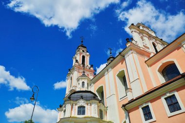 Vilnius eski şehirde Saint Catherine Kilisesi