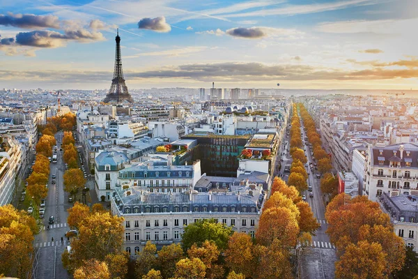 Aerial panoramautsikt över stadsbilden utsikt över Paris, Frankrike — Stockfoto