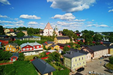 Finlandiya 'nın tarihi Porvoo kentinin havadan görünüşü
