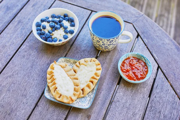 Tartes Caréliennes Karjalanpiirakka Faites Farine Seigle Mince Avec Une Garniture — Photo