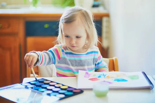 Adorable Little Girl Painting Aquarelle Home Kindergaten Preschool Creative Games — Stock Photo, Image