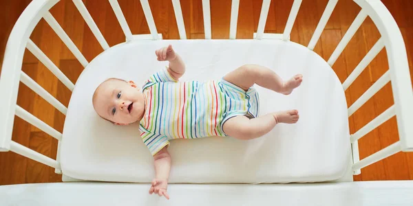 Baby Girl Lying Sleeper Attached Parents Bed — Stock Photo, Image