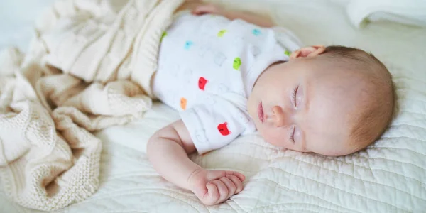 Months Old Baby Girl Sleeping Knitted Blanket Child Having Day — Stock Photo, Image