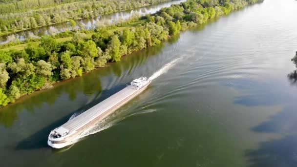 Vista Aérea Panorâmica Rio Sena Com Barcos Barcaças Carga Campos — Vídeo de Stock