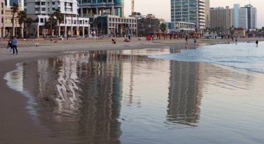 Tel Aviv görünümüne.