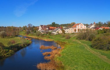 Nehir küçük hamlet.