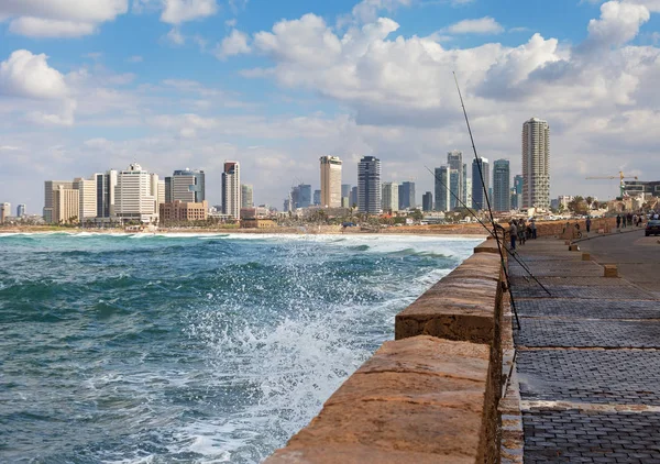 Tel-Aviv görünümüne.