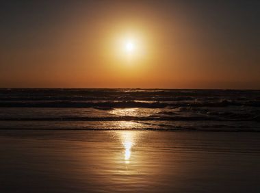 Akdeniz üzerinde gün batımı.