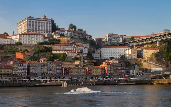 Vista al río Duero en Oporto . —  Fotos de Stock