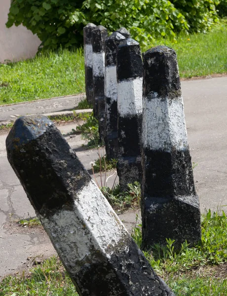 Gamla säkerhet gränser. — Stockfoto