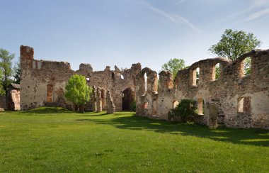Landscape with ruins.
