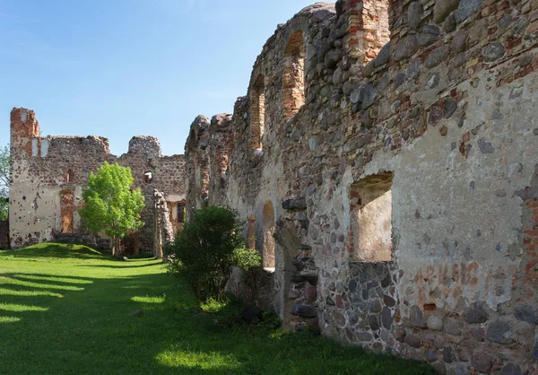 Landscape with ruins.