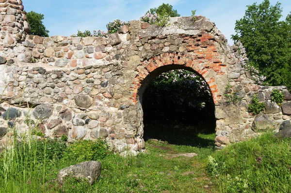 Landscape with ruins.