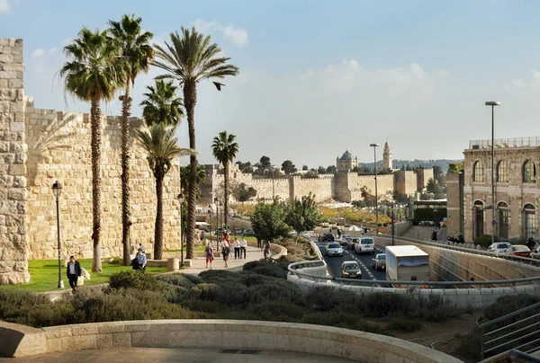 Jerusalén, en el muro de la Ciudad Vieja . — Foto de Stock